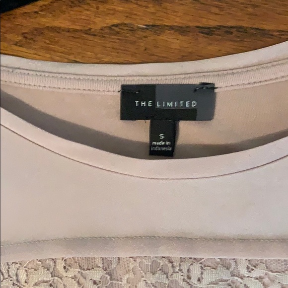 Short sleeve blouse from The Limited. Sz S - Picture 3 of 5